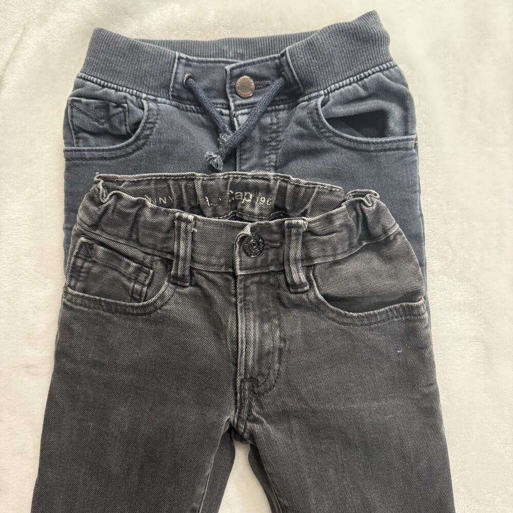 Boy's Clothing Lot 2 Pairs Mixed Jeans Gray Black Size ( 2T-3T) Used